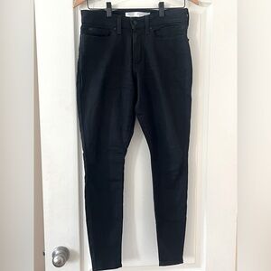 Levi’s Signature Black Denim Mid Rise Skinny Women’s Size 28